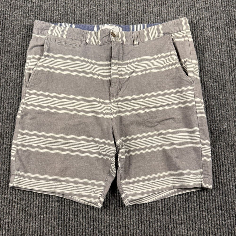 Five Four Hemlock Modern Mens Gray White Striped Shorts‎ Size 34 02B-08-198-GSA